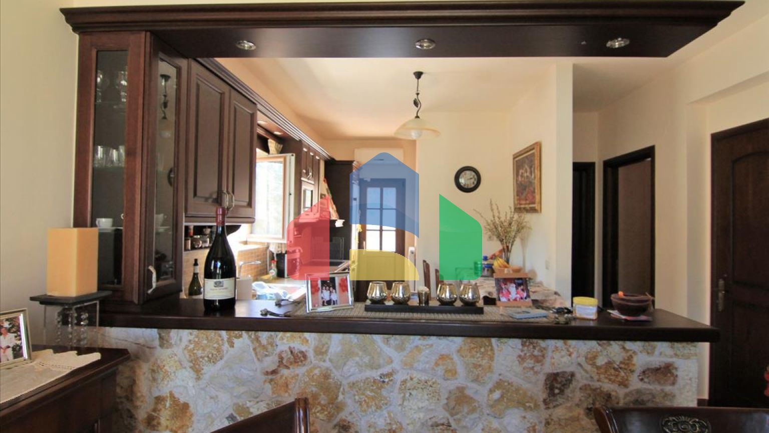 Продаж - Котедж 350 m² на о. Корфу