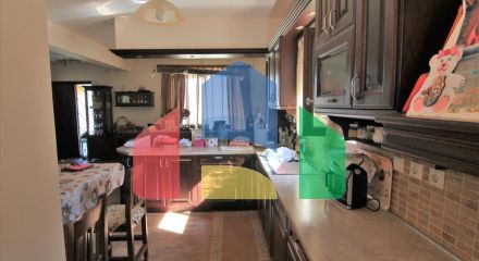 Продаж - Котедж 350 m² на о. Корфу