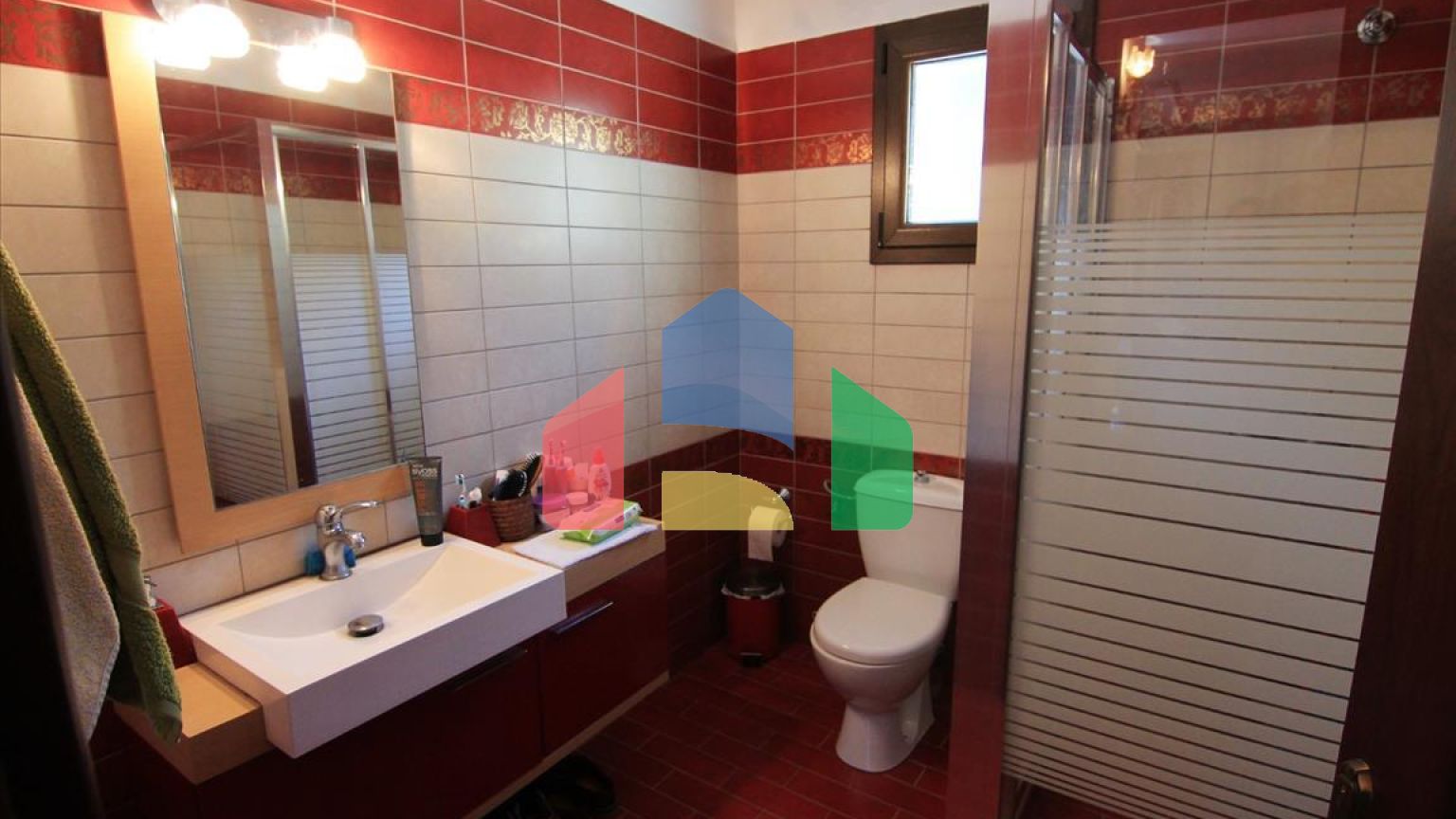 Продаж - Котедж 350 m² на о. Корфу