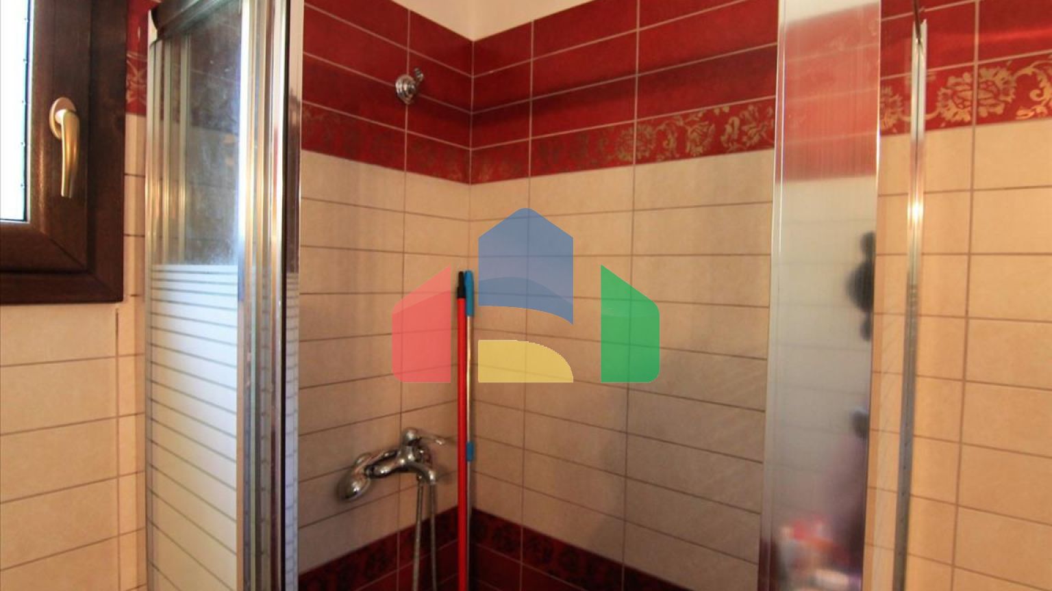 Продаж - Котедж 350 m² на о. Корфу