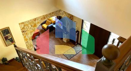 Продаж - Котедж 350 m² на о. Корфу