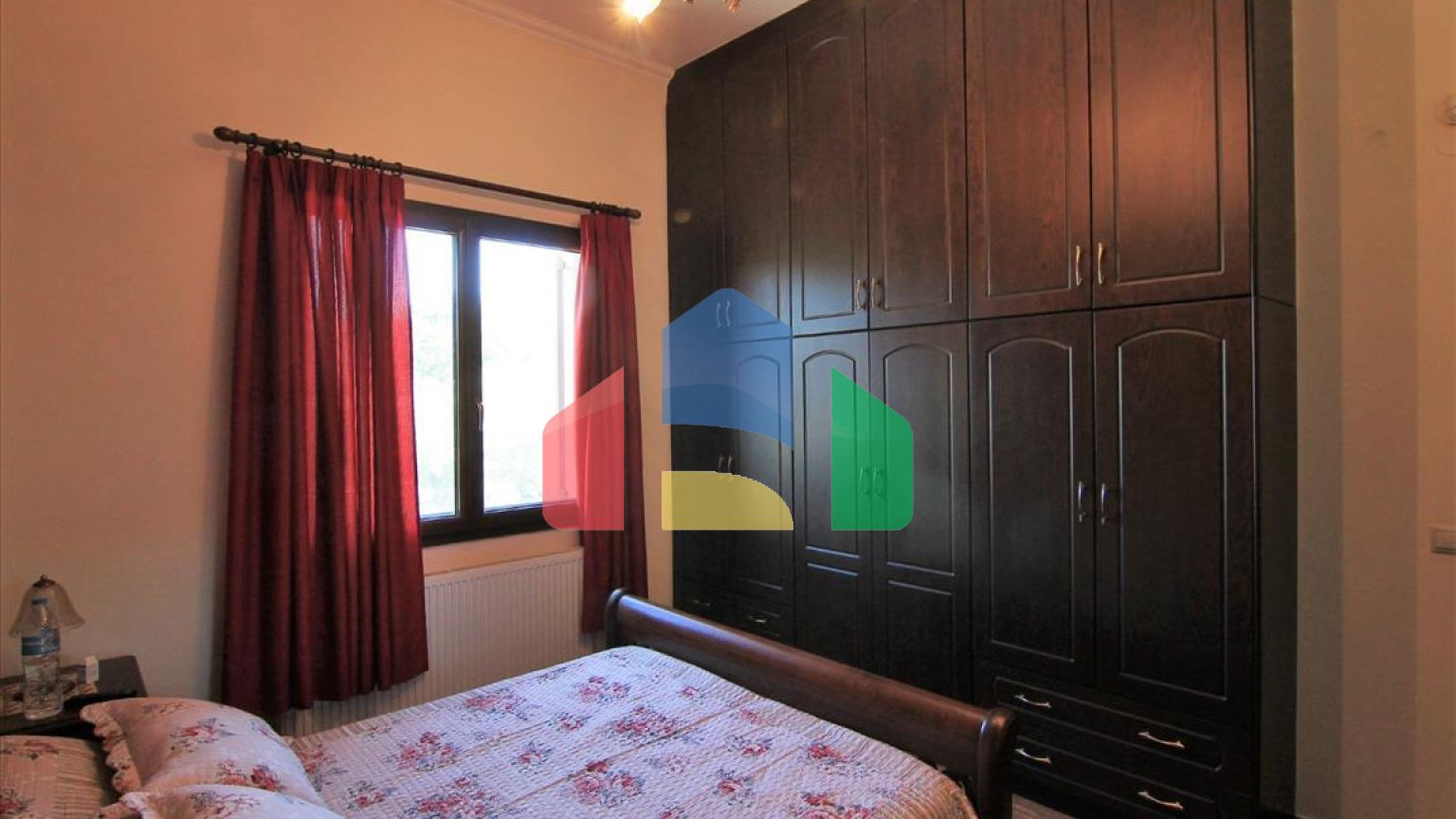 Продаж - Котедж 350 m² на о. Корфу