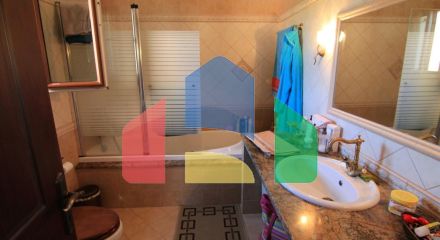 Продаж - Котедж 350 m² на о. Корфу