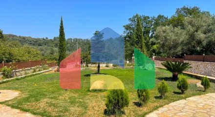 Продаж - Котедж 350 m² на о. Корфу