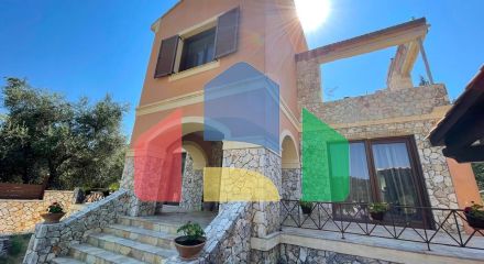 Продаж - Котедж 350 m² на о. Корфу