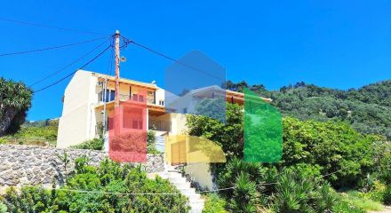 For Sale - Detached house 392 m² in Corfu