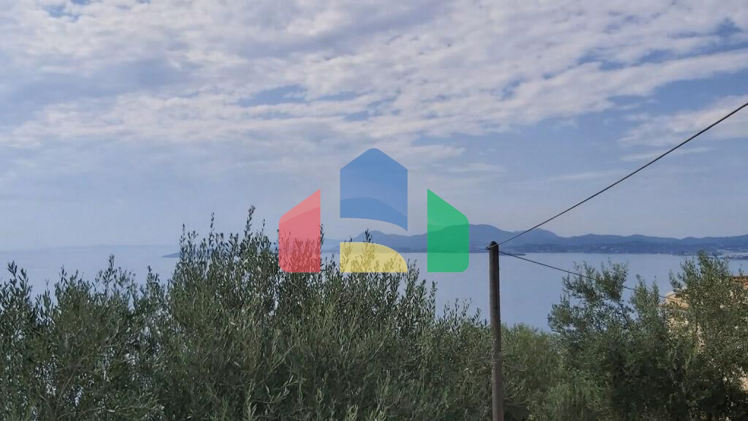 Продажа - Земельный участок 18000 m² на о. Корфу