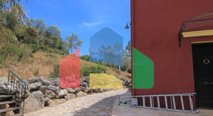 Продажа - Коттедж 180 m² на о. Корфу