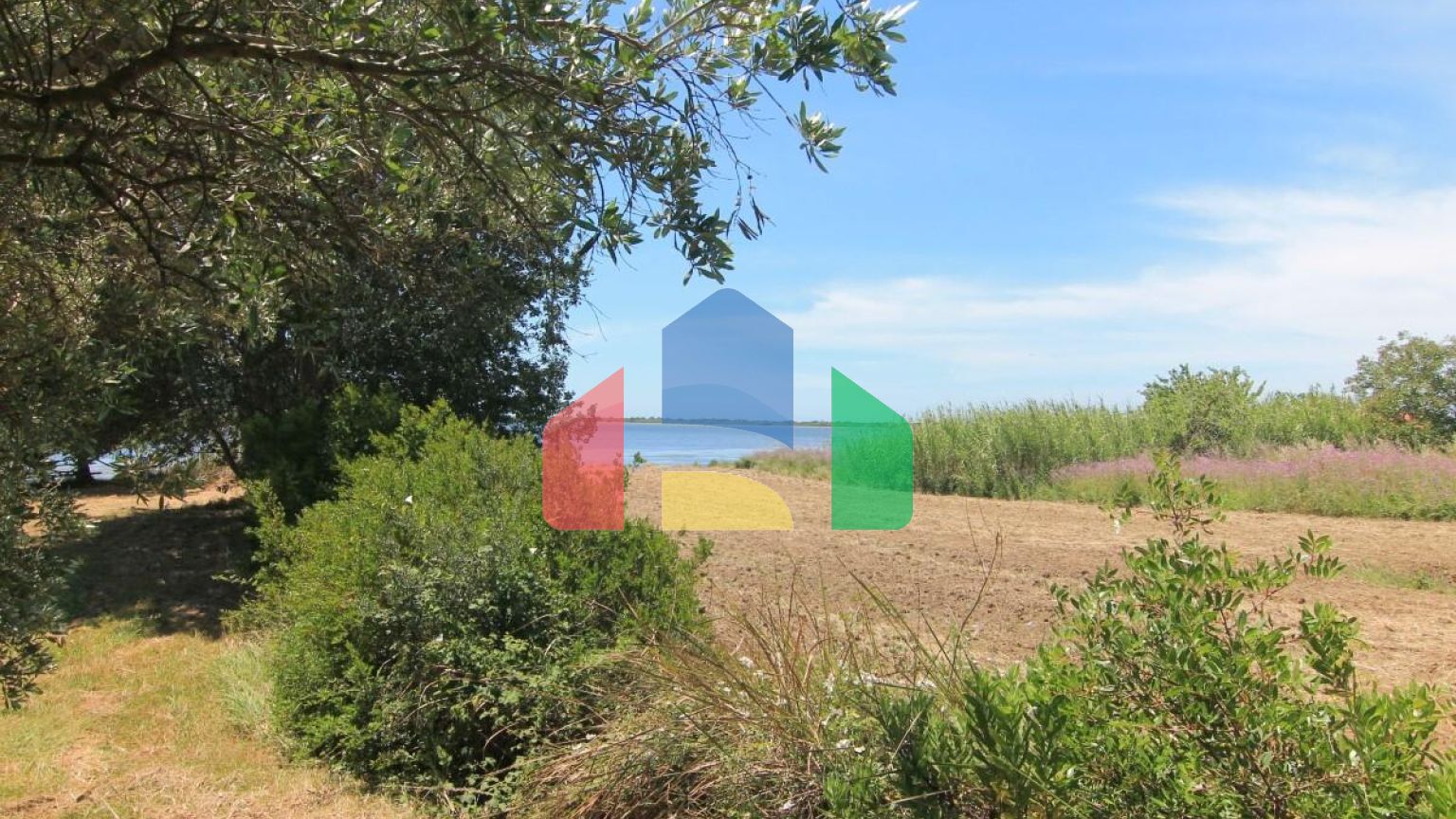 Продажа - Коттедж 180 m² на о. Корфу