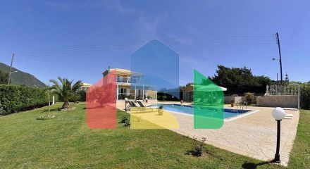 For Sale - Villa 155 m² in Corfu