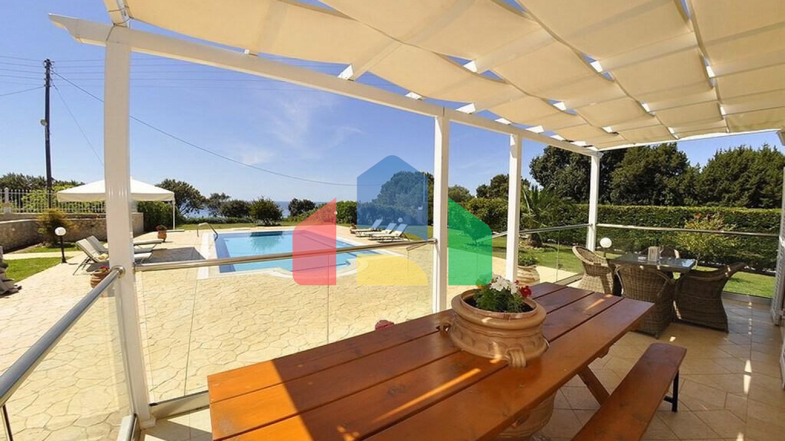 Продажа - Вилла 155 m² на о. Корфу