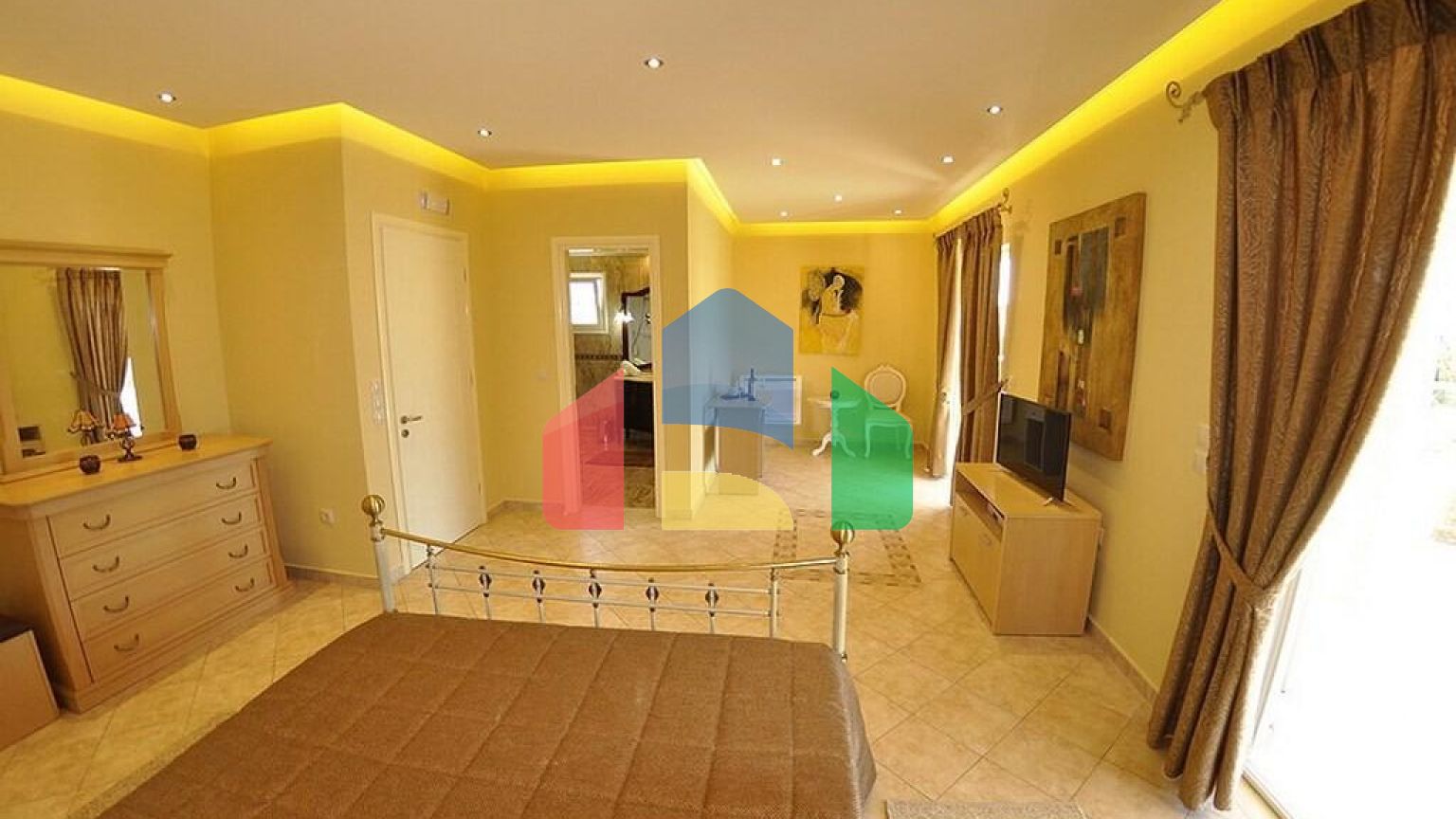 Продажа - Вилла 155 m² на о. Корфу