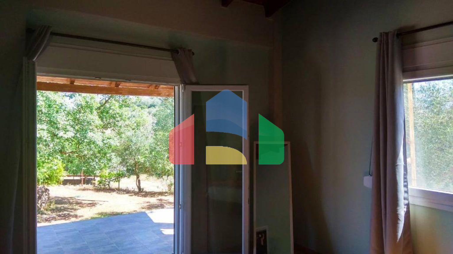 Продажа - Коттедж 140 m² на о. Корфу