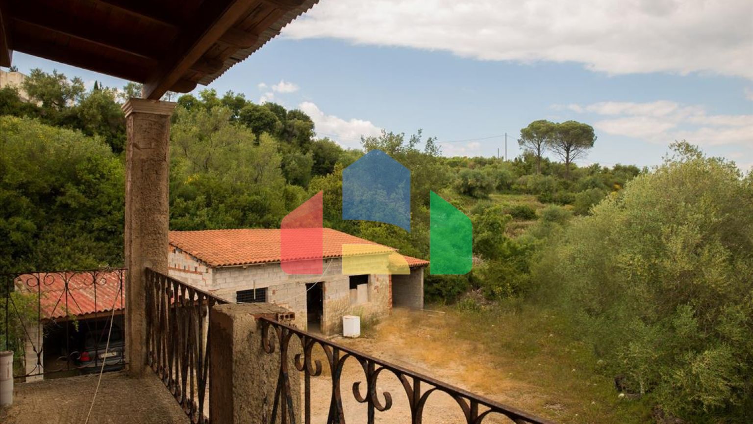 Продажа - Коттедж 140 m² на о. Корфу