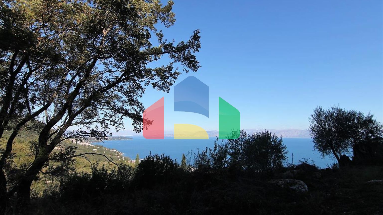 Продажа - Земельный участок 9000 m² на о. Корфу