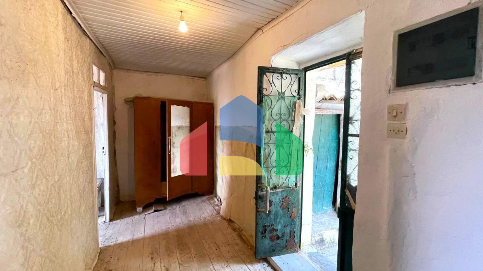 Продаж - Котедж 82 m² на о. Корфу