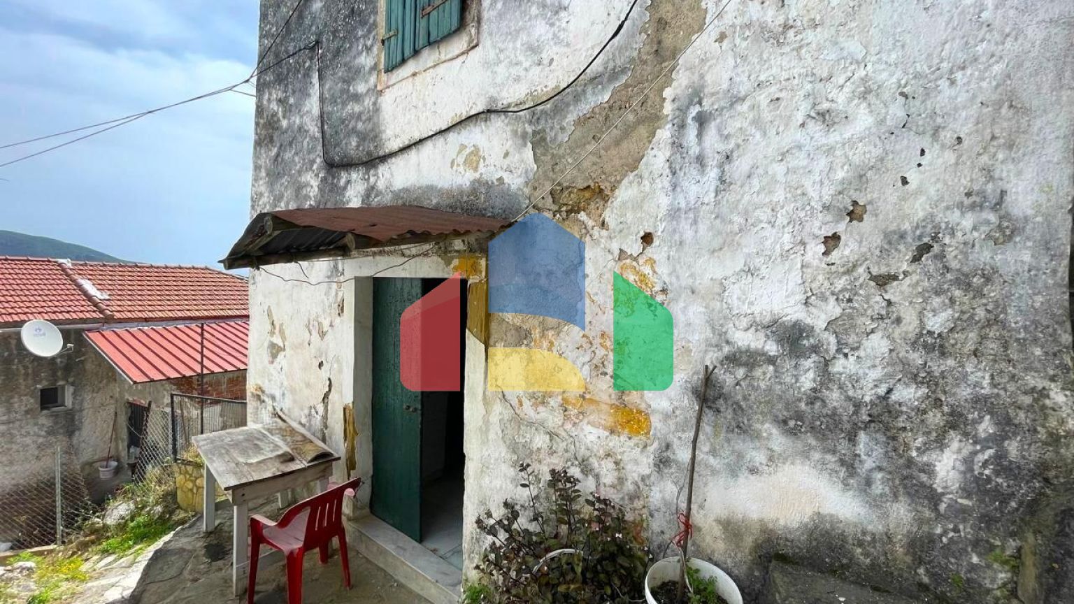 Продаж - Котедж 82 m² на о. Корфу