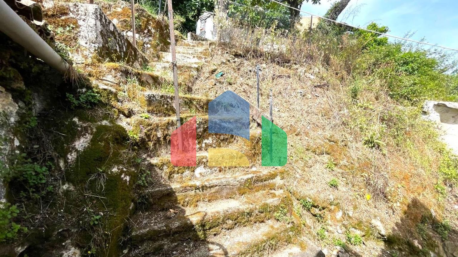 Продаж - Котедж 82 m² на о. Корфу