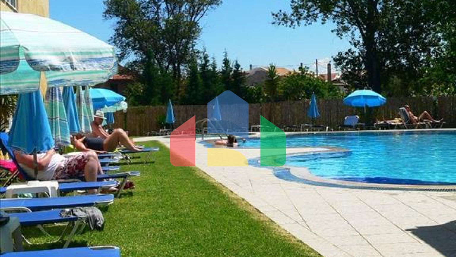 Продажа - Гостиница 400 m² на о. Корфу