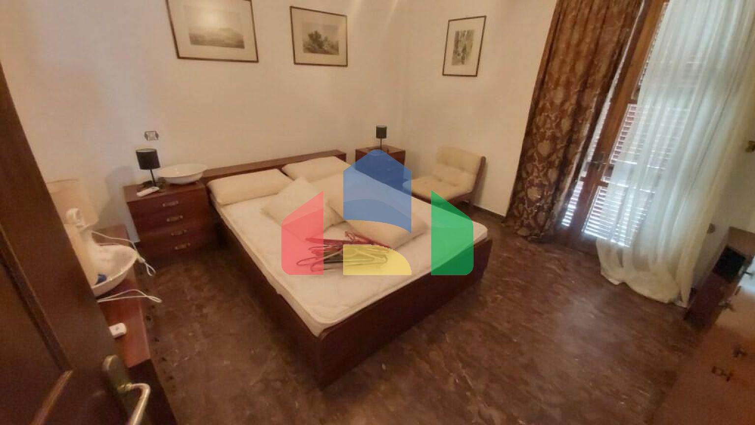 Продаж - Котедж 343 m² на о. Корфу