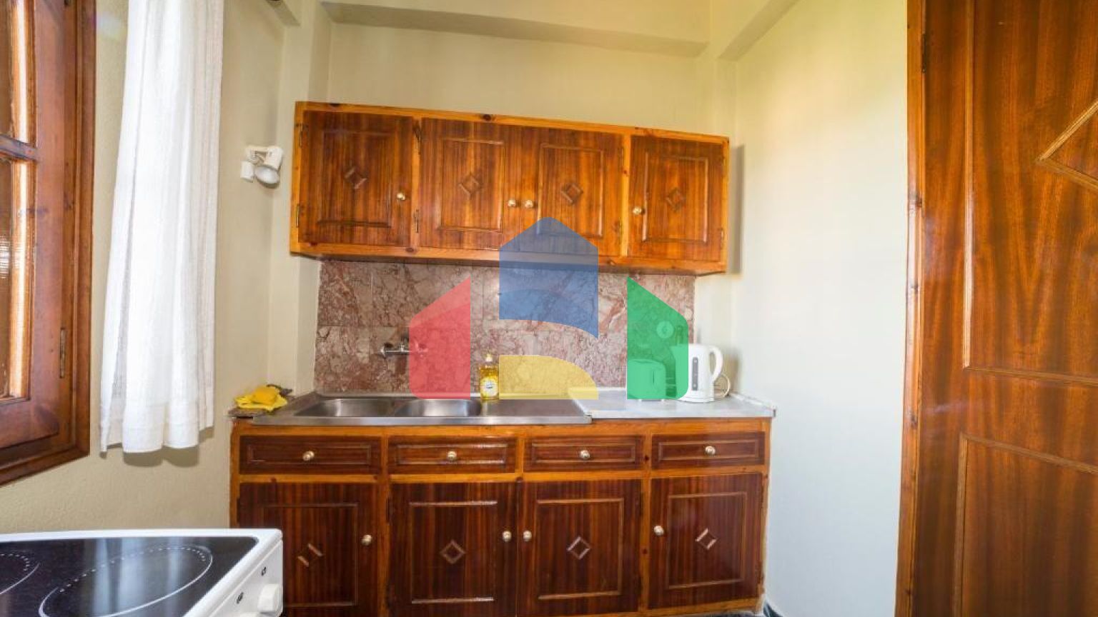 Продаж - Котедж 343 m² на о. Корфу