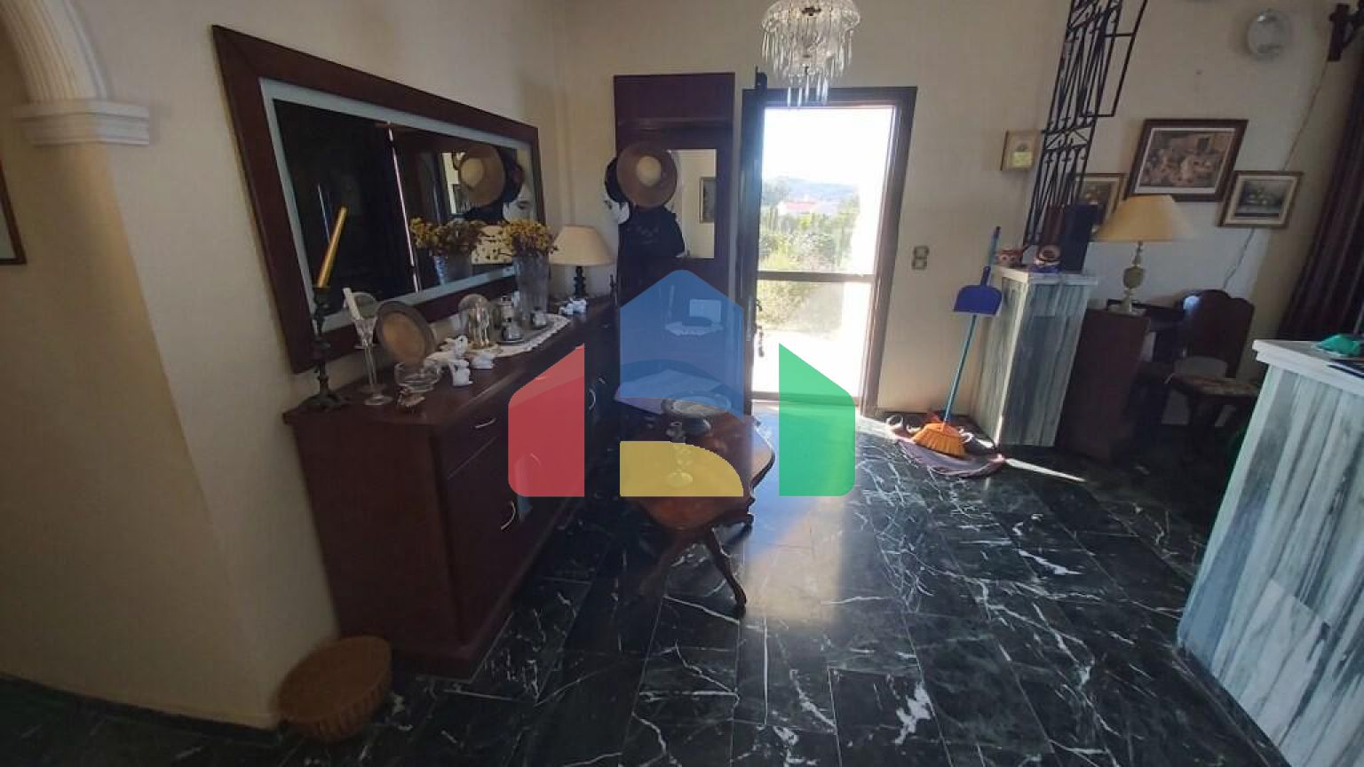 Продаж - Котедж 343 m² на о. Корфу