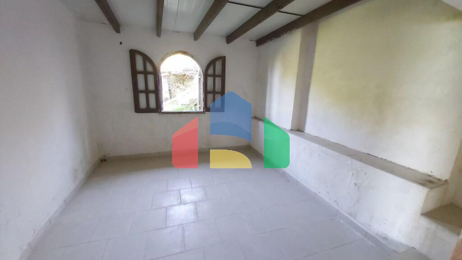 Продаж - Котедж 343 m² на о. Корфу