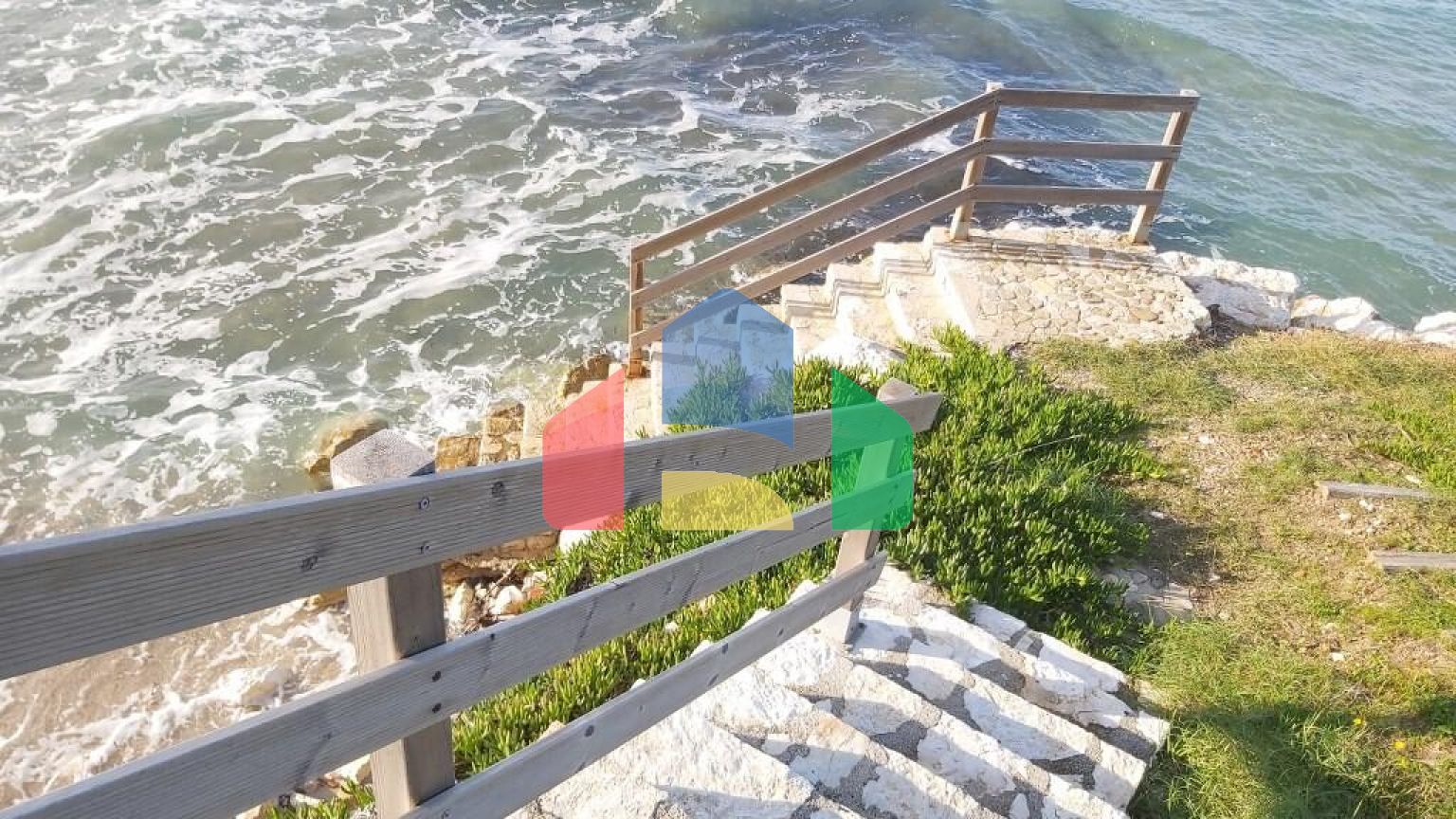 Продаж - Котедж 343 m² на о. Корфу