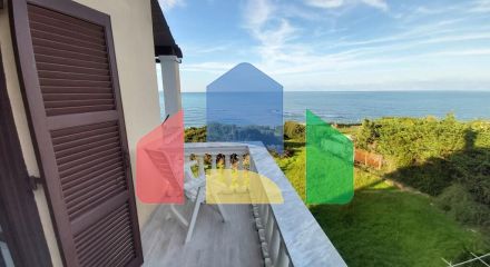 Продаж - Котедж 343 m² на о. Корфу