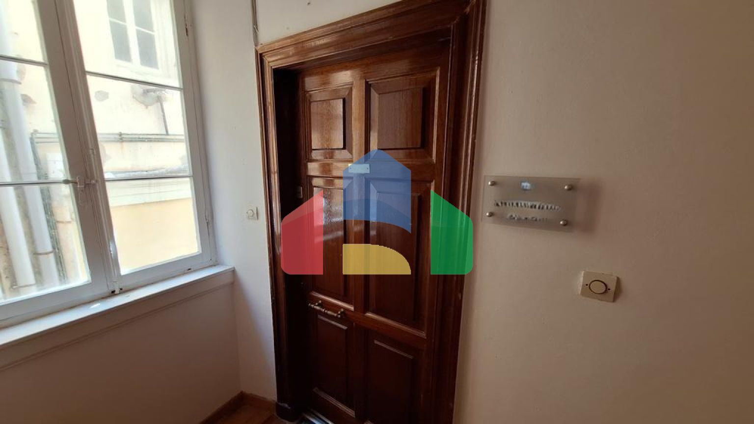 Продаж - Квартира 68 m² на о. Корфу