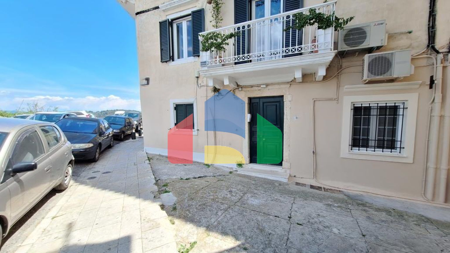 Продаж - Квартира 68 m² на о. Корфу