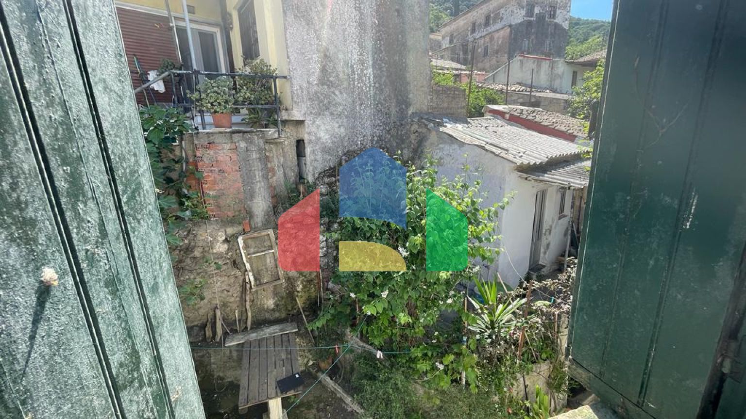 Продаж - Котедж 94 m² на о. Корфу