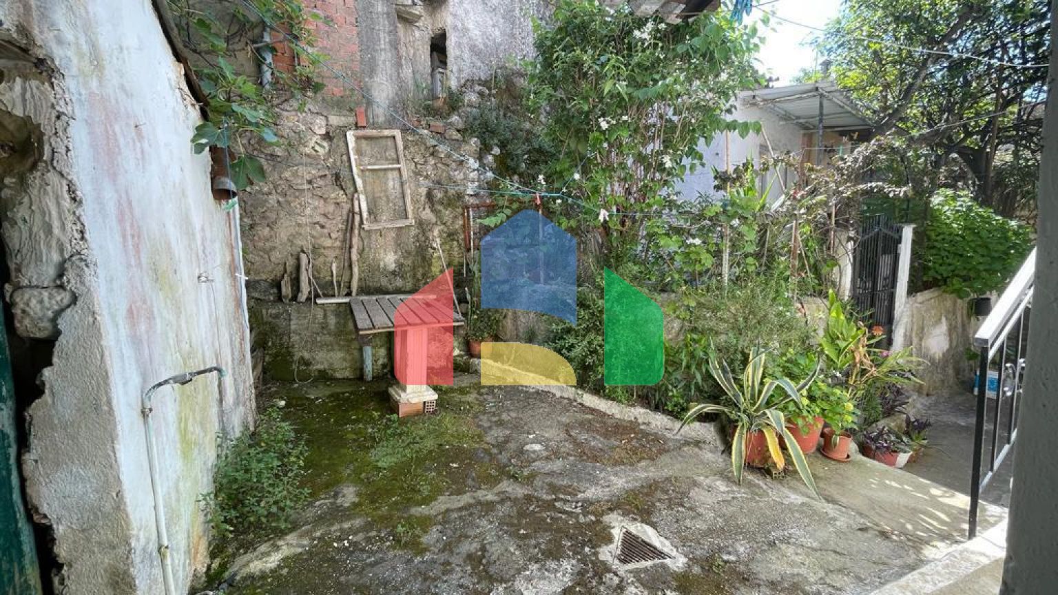 Продаж - Котедж 94 m² на о. Корфу