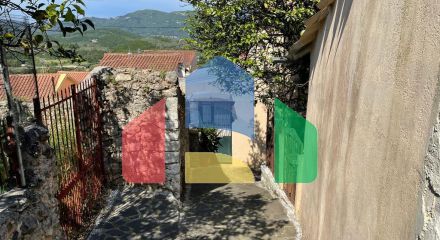 Продаж - Котедж 94 m² на о. Корфу