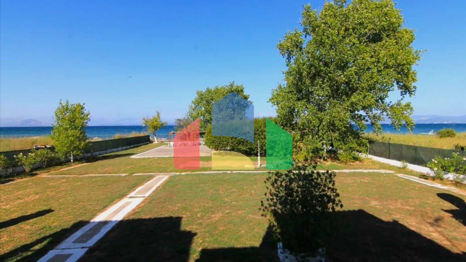 Продажа - Гостиница 412 m² на о. Корфу