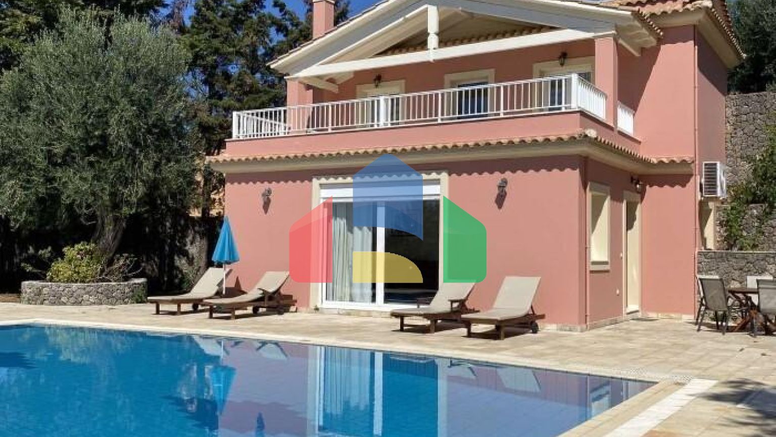 Продаж - Вілла 132 m² на о. Корфу