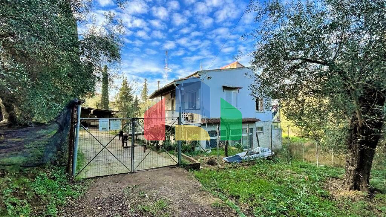 Продаж - Котедж 190 m² на о. Корфу