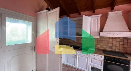 Продаж - Котедж 268 m² на о. Корфу