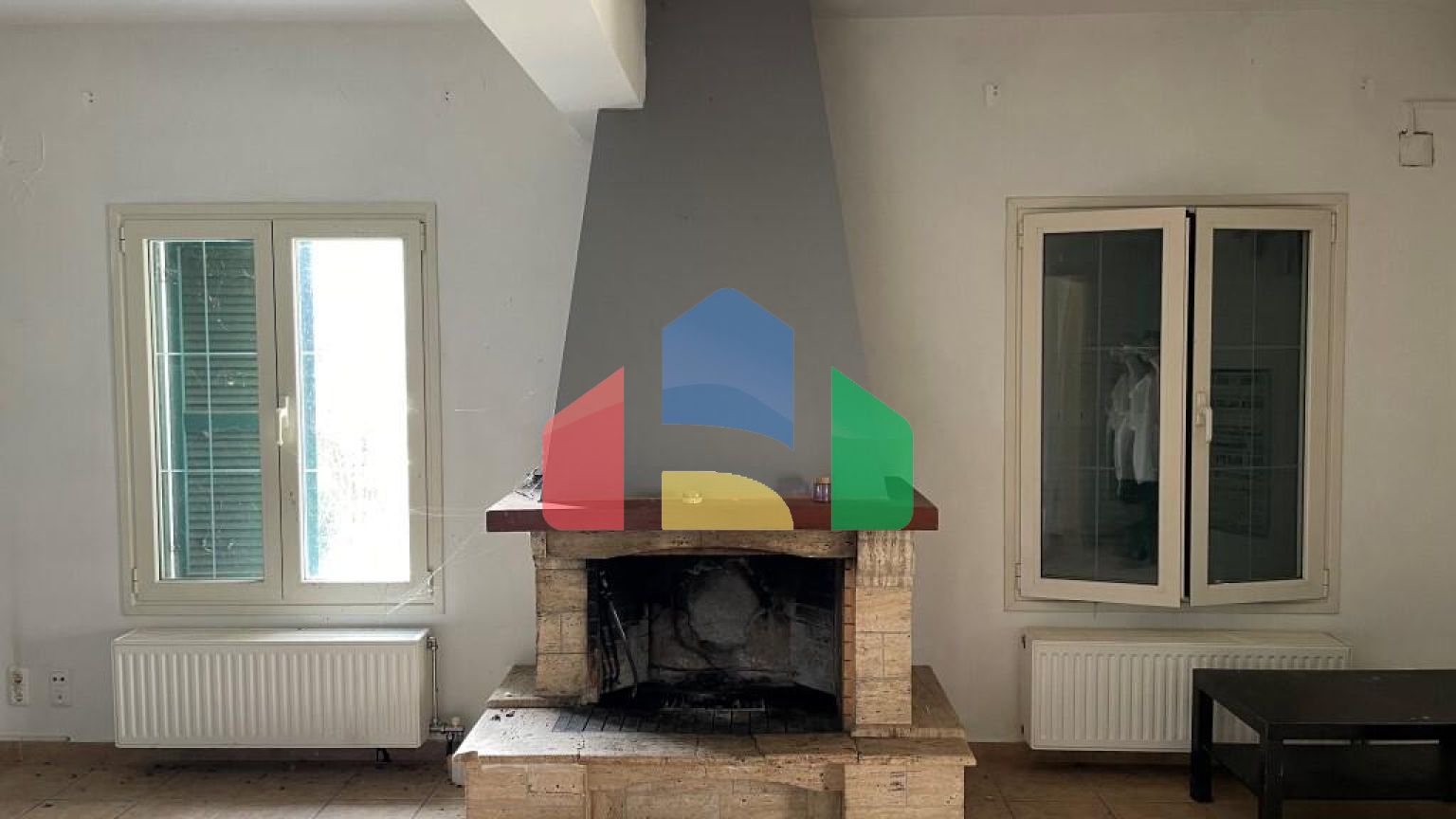 Продаж - Котедж 268 m² на о. Корфу