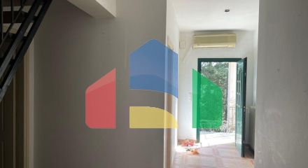 Продаж - Котедж 268 m² на о. Корфу