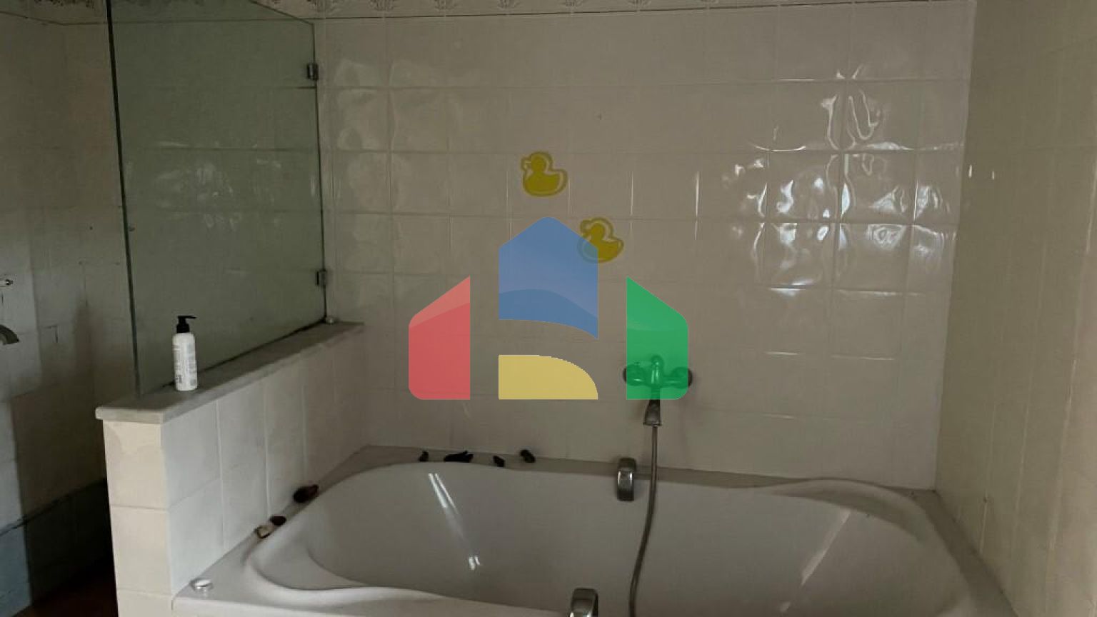 Продаж - Котедж 268 m² на о. Корфу