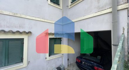 Продаж - Котедж 268 m² на о. Корфу