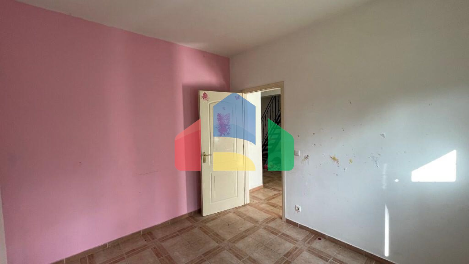 Продаж - Котедж 268 m² на о. Корфу