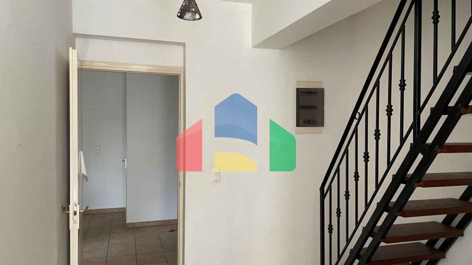 Продаж - Котедж 268 m² на о. Корфу