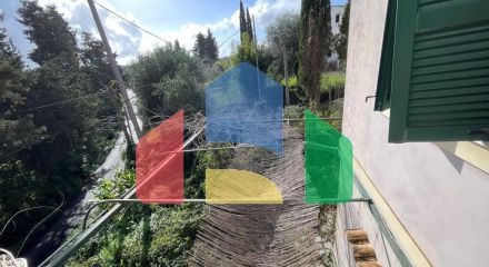 Продаж - Котедж 268 m² на о. Корфу