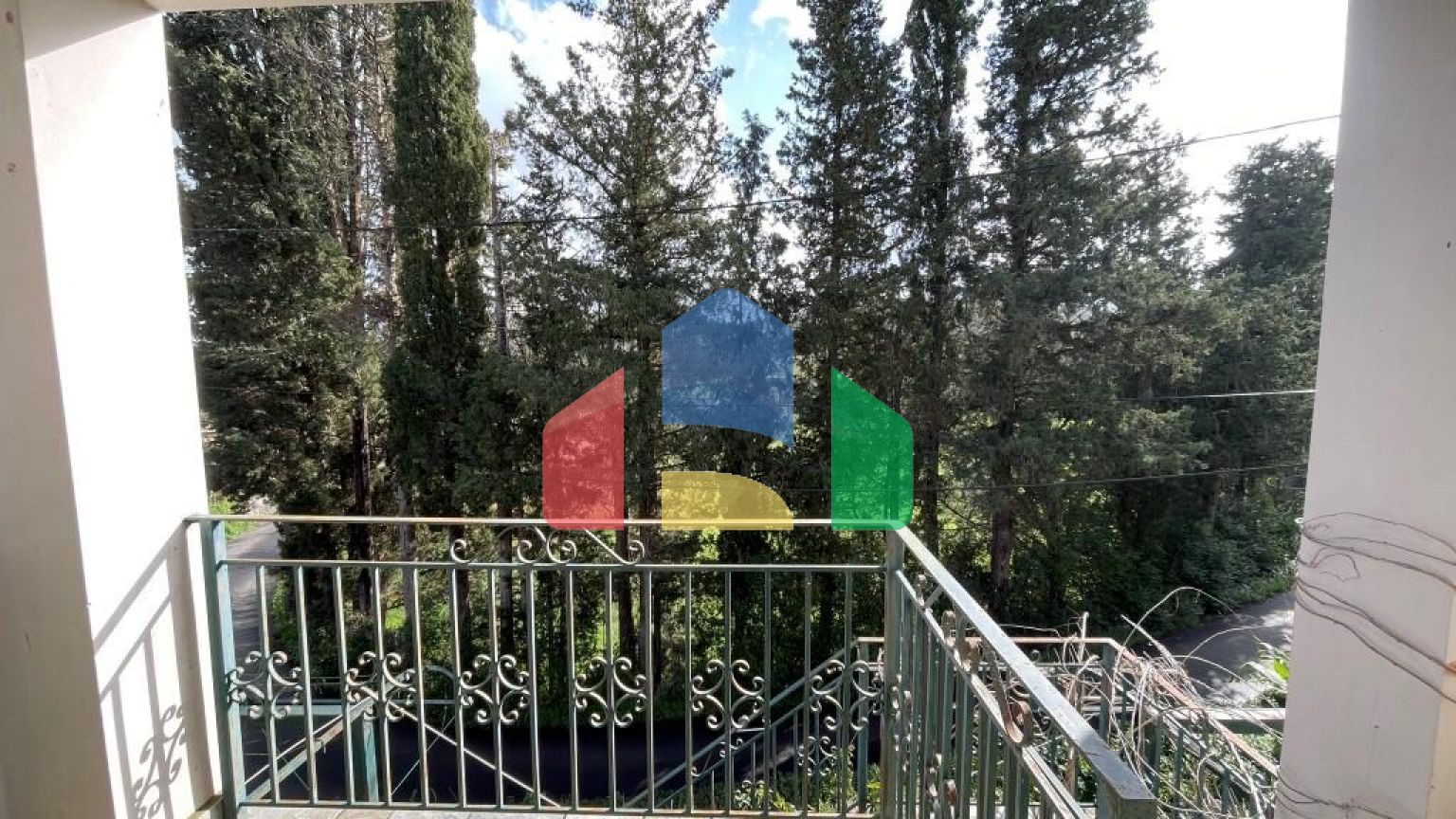 Продаж - Котедж 268 m² на о. Корфу