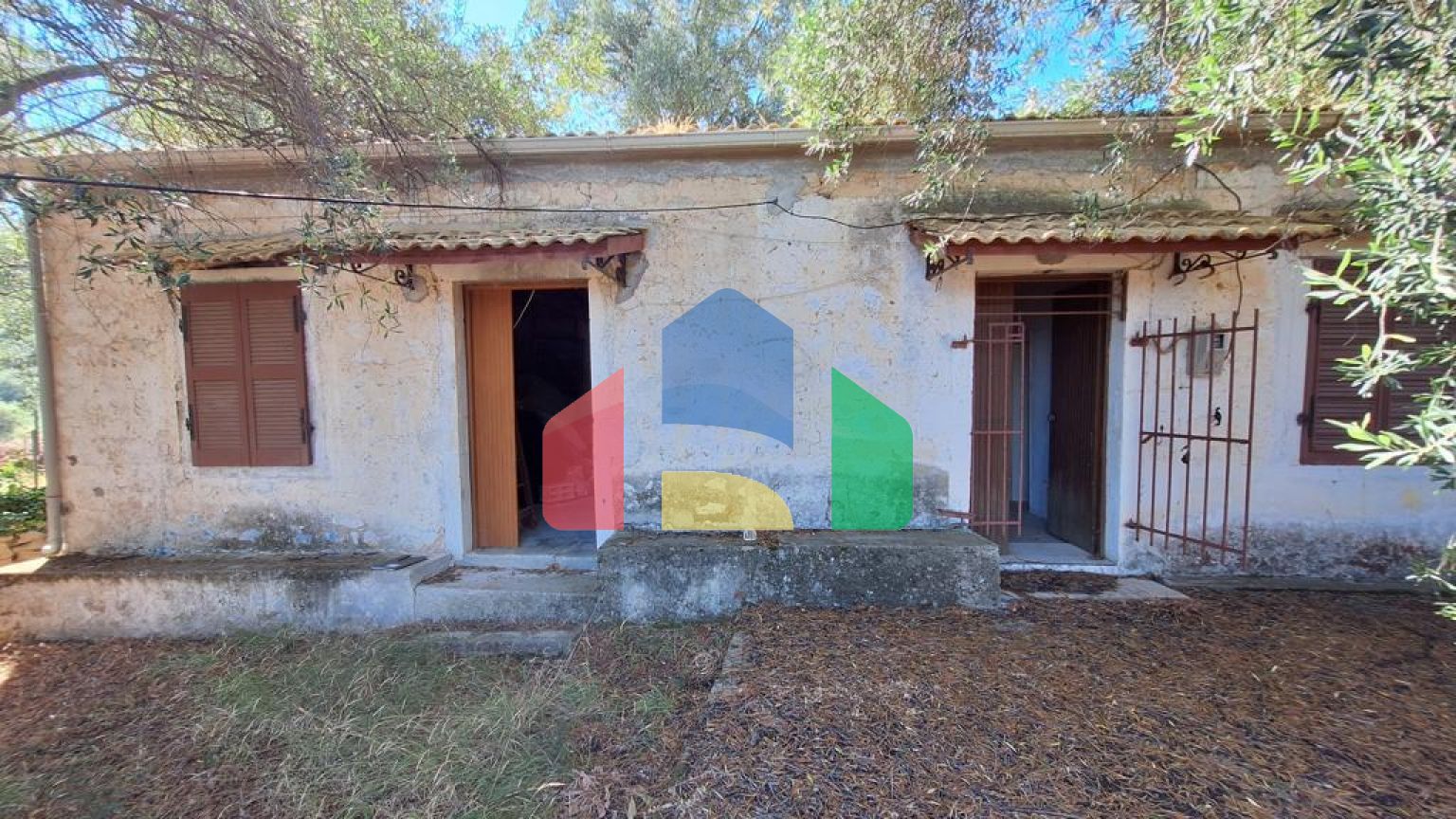 Продажа - Коттедж 87 m² на о. Корфу