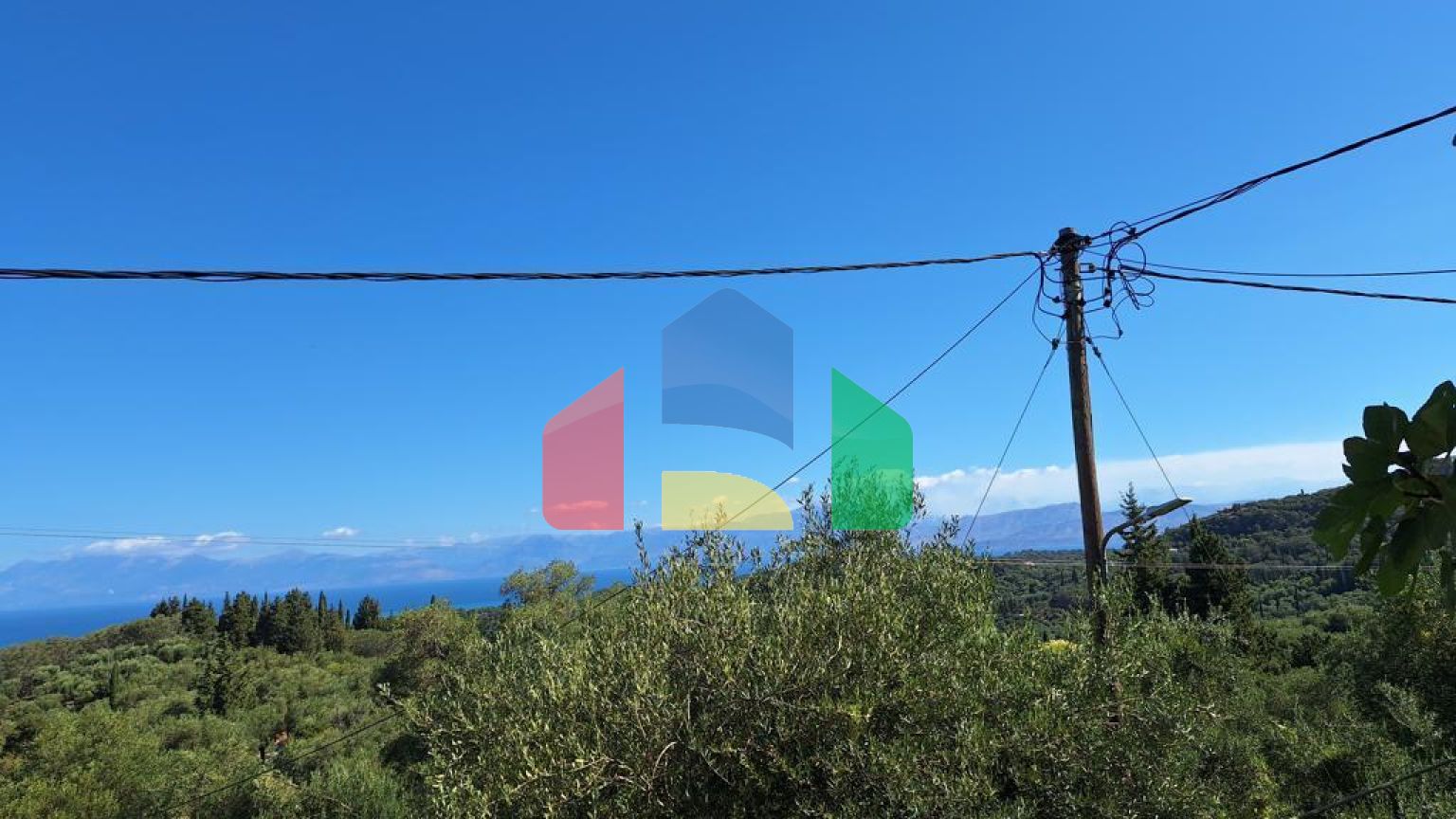 Продажа - Коттедж 87 m² на о. Корфу