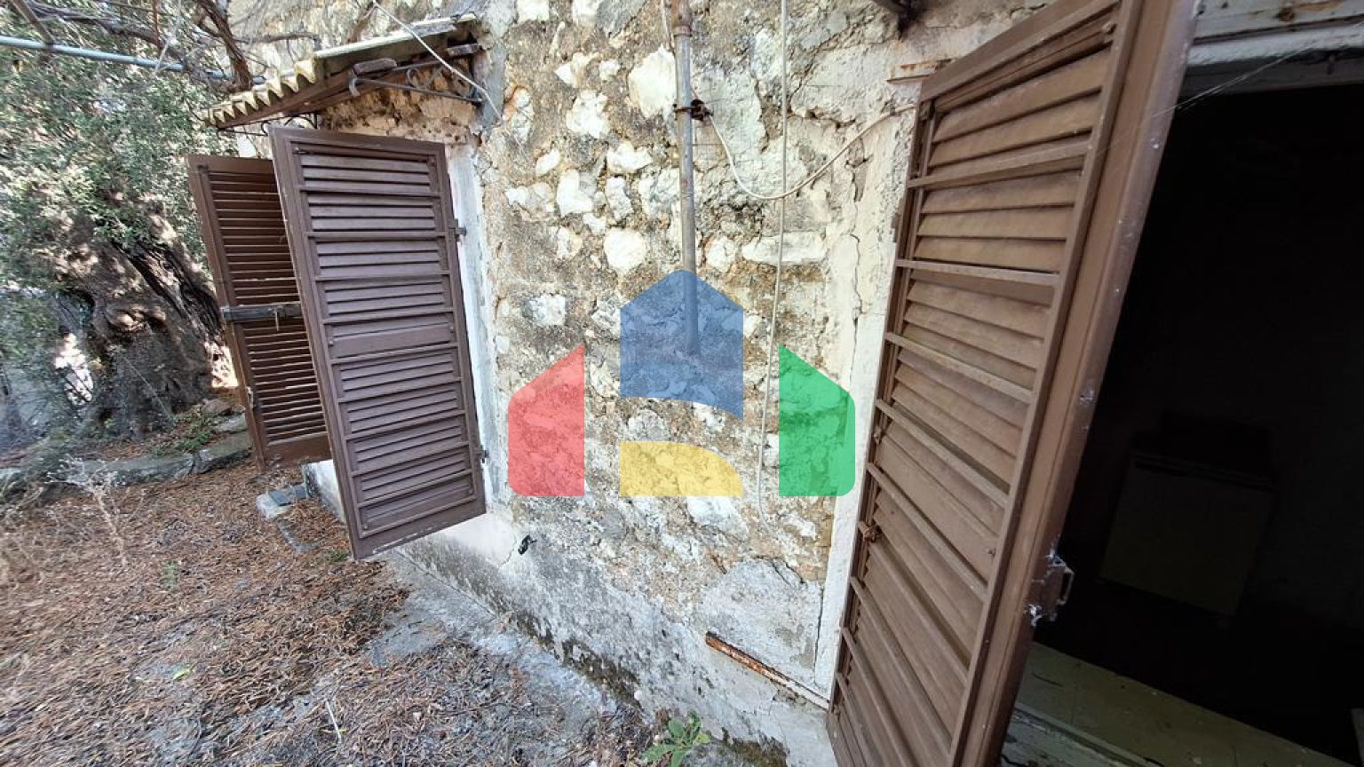 Продажа - Коттедж 87 m² на о. Корфу