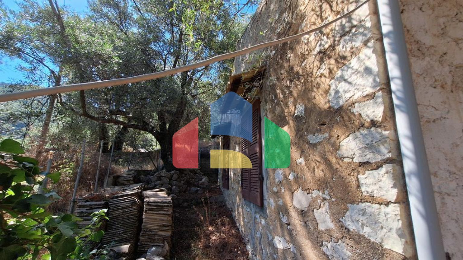 Продажа - Коттедж 87 m² на о. Корфу